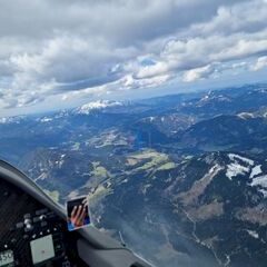 Flugwegposition um 13:02:27: Aufgenommen in der Nähe von Gußwerk, Österreich in 2352 Meter